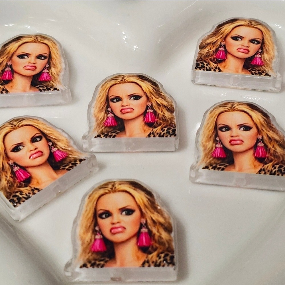 Ick Face Girl Beads 2 Pcs Focal Bead Beaded Pen Jewelry Acrylic Purse Charm